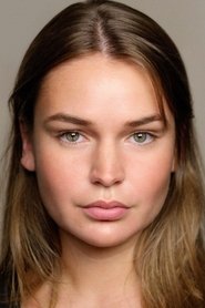Madison Lygo portrait