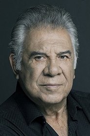 Raúl Lavié portrait