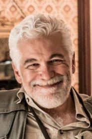 Luis Estrada portrait