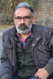 Metîn Ewr portrait