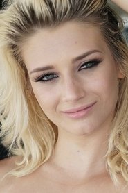 Aubrey Gold portrait