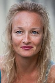 Ilka Urbach portrait