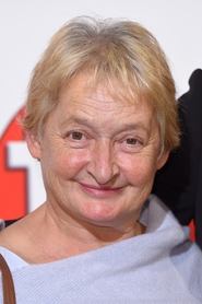 Janine Duvitski portrait