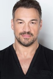 Aleks Paunovic portrait