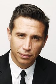 Erik Palladino portrait