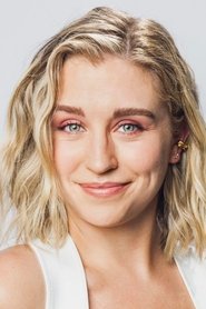 Taylor Misiak portrait
