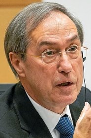 Claude Guéant portrait