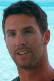 Charlie Huveneers portrait