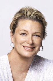 Kristin Hannah portrait