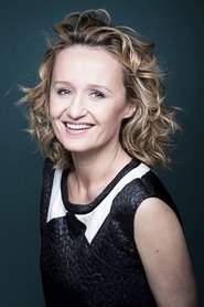 Caroline Roux portrait