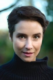 Beatriz Romilly portrait