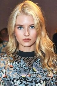 Lottie Moss portrait