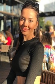 Cansu Taşkın portrait