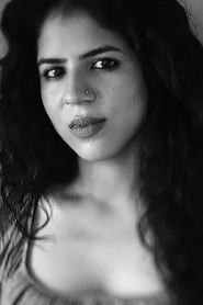 Mansi Multani portrait