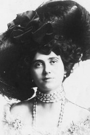 Evelyn Selbie portrait
