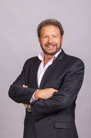Dudu Fisher portrait