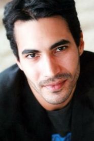 Thiago Martins portrait