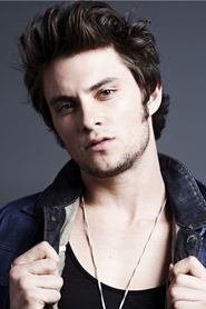Shiloh Fernandez portrait