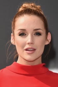 Sarah Dumont portrait