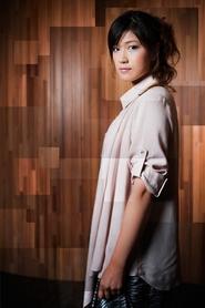 Bonnie Pink portrait