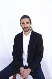 Gustavo León portrait