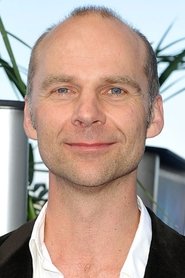 Nick Stringer portrait