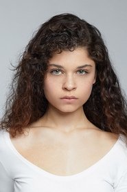 Eylül Ersöz portrait