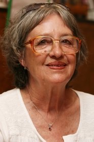 Nina Divíšková portrait
