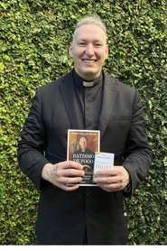 Padre Marcelo Rossi portrait