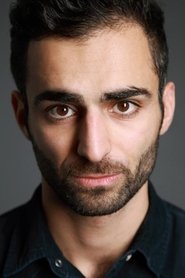 Hadi Khanjanpour portrait