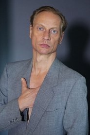 Victor Schefé portrait