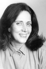 Thaís Portinho portrait