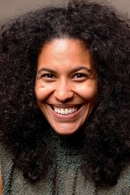 Isamara Castilho portrait