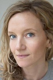 Lara Cazalet portrait