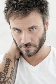 Nek portrait