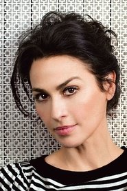 Anca Szonyi portrait