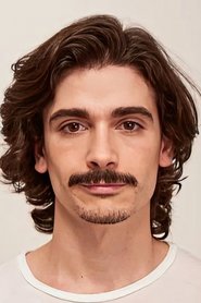 Mau Vila portrait
