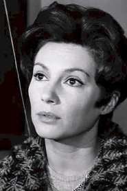 Nadine Alari portrait