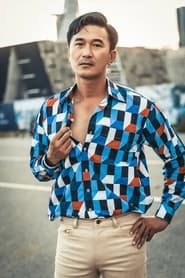 Quốc Cường portrait