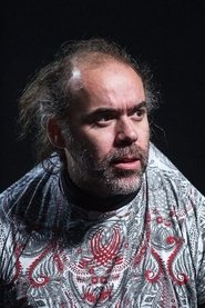 Tónan Quito portrait