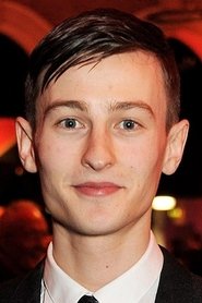 Elliott Tittensor portrait