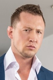 Pierce Paris portrait