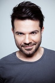 Kenan Doğulu portrait