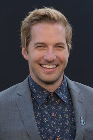 Ryan Hansen portrait