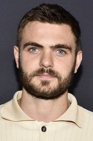 Alex Roe portrait