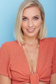 Alicia Banit portrait