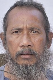 Charay Mueanprayun portrait