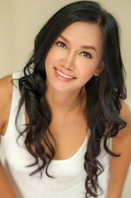 Kim Khánh portrait
