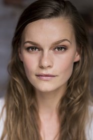 Anna-Maree Thomas portrait