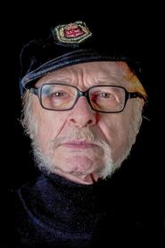 Kayhan Yıldızoğlu portrait